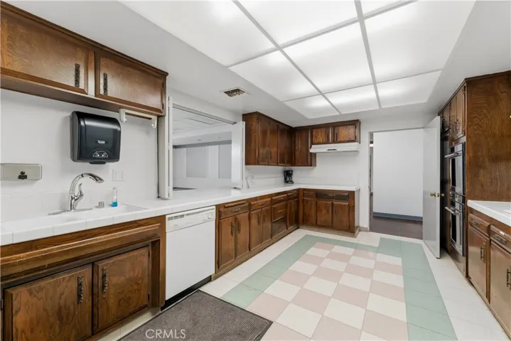 11464 Miscou Way, Cypress, California 90630