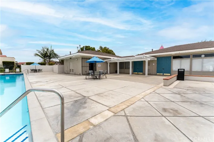 11464 Miscou Way, Cypress, California 90630