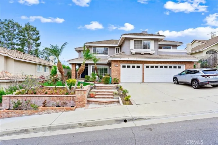 2634 N Waterford, Orange, California 92867
