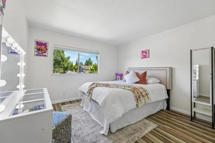 760 W 9th Street, Gilroy, California 95020