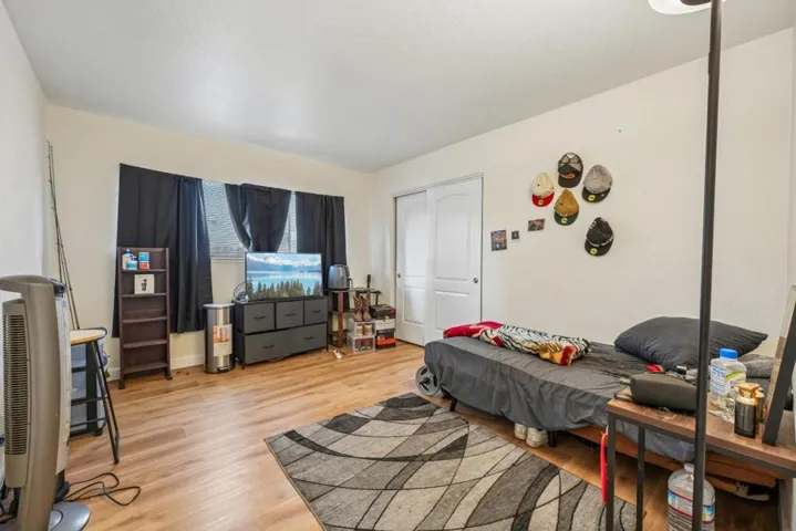 760 W 9th Street, Gilroy, California 95020