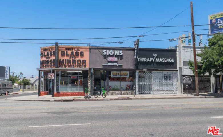 4525 W Pico Boulevard, Los Angeles, California 90019