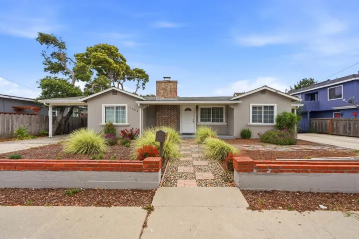 1008 Hamilton Avenue, Seaside, California 93955