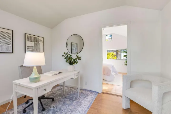 1190 Saint Francis Street, Redwood City, California 94061