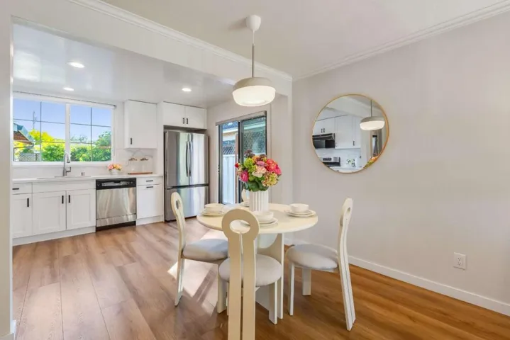 1190 Saint Francis Street, Redwood City, California 94061