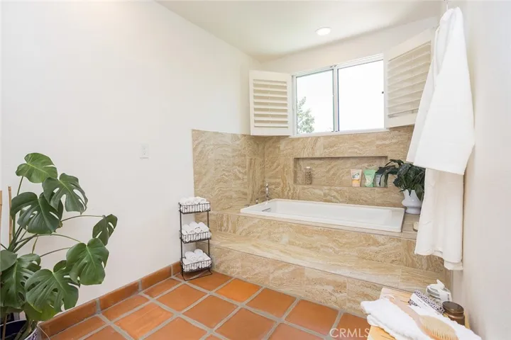 1691 N Yurok Street, Orange, California 92867