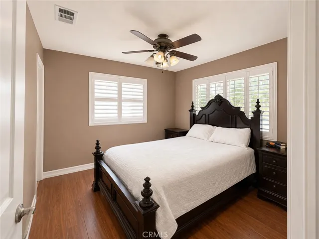 811 E Saint James Avenue, Orange, California 92865