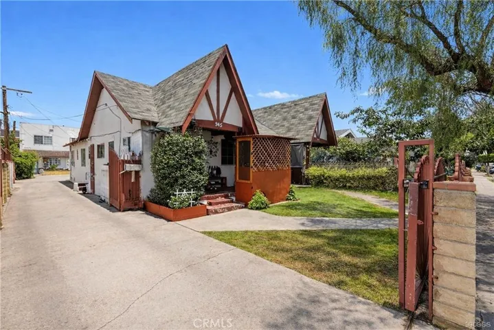 943 W 65th, Los Angeles, California 90044