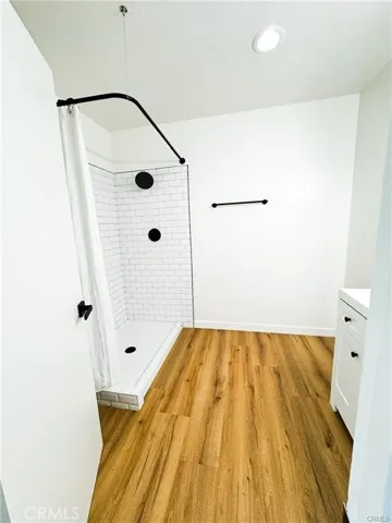 4938 Mcconnell, Los Angeles, California 90066