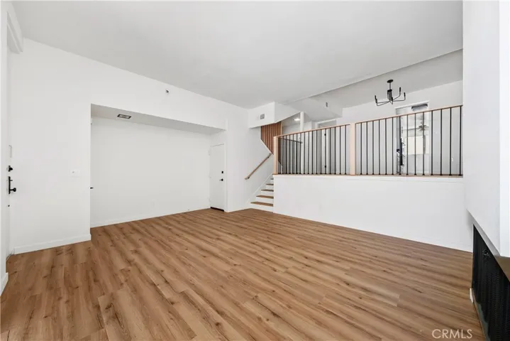 4938 Mcconnell, Los Angeles, California 90066