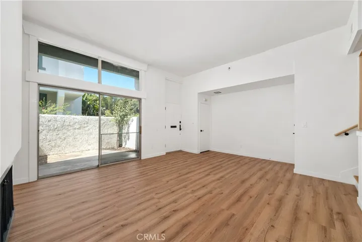 4938 Mcconnell, Los Angeles, California 90066
