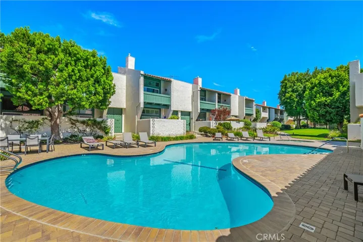 4938 Mcconnell, Los Angeles, California 90066