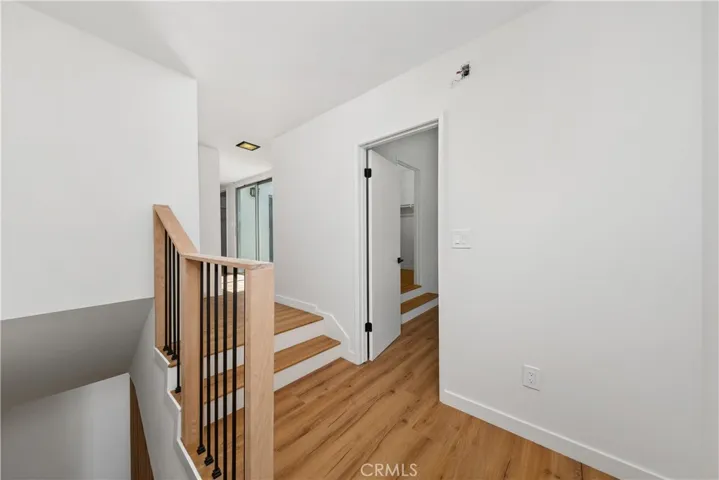 4938 Mcconnell, Los Angeles, California 90066