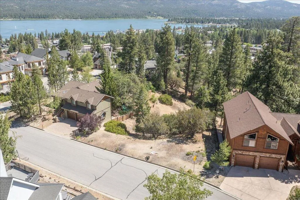10-Lot 9