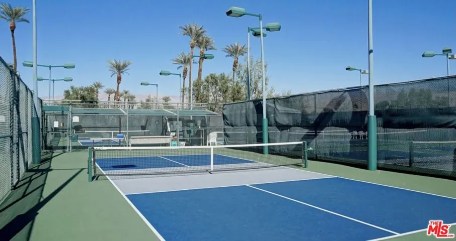 78568 Glastonbury Way, Palm Desert, California 92211