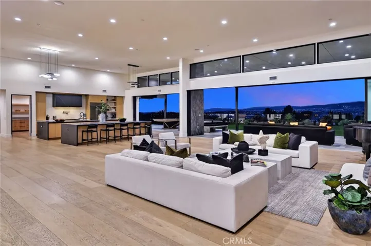 7663 E Corto, Anaheim Hills, California 92808