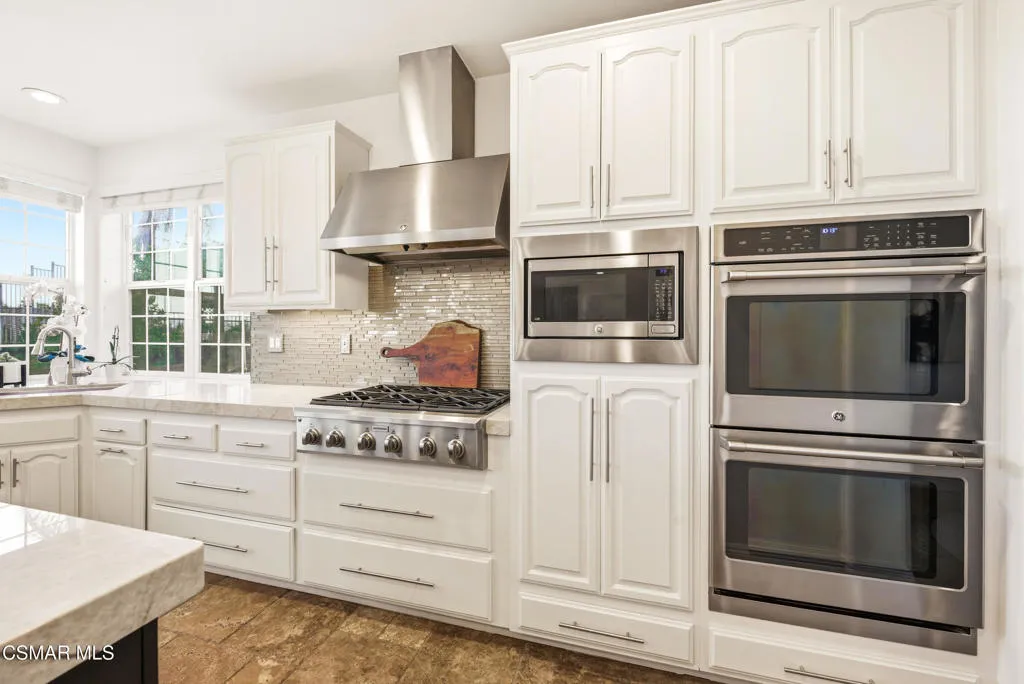 2424 Springbrook St Thousand Oaks-30