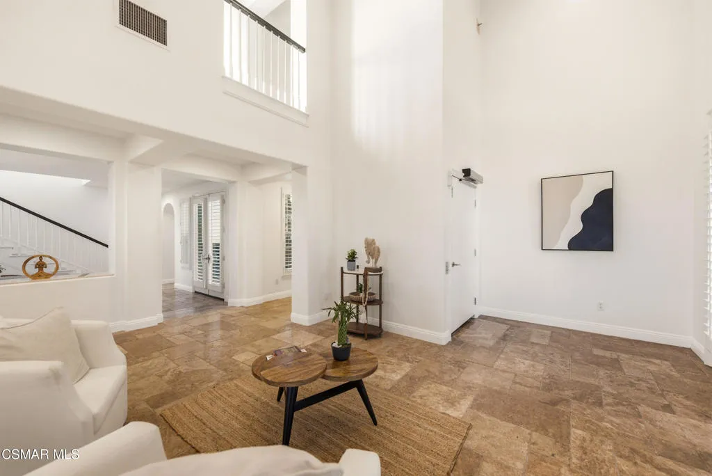 2424 Springbrook St Thousand Oaks-13