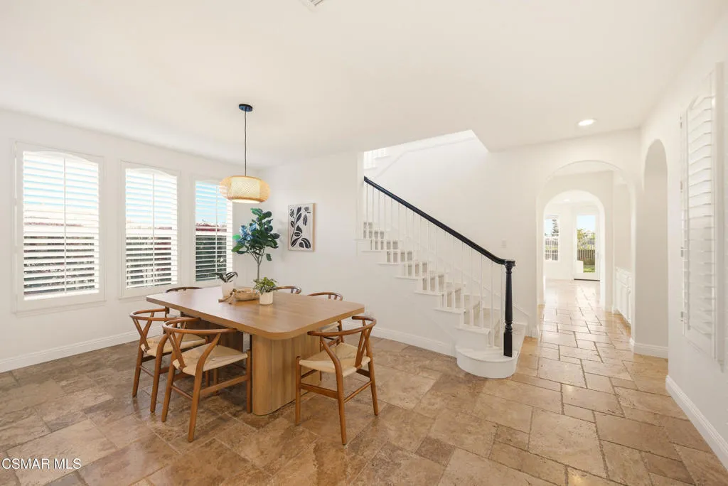 2424 Springbrook St Thousand Oaks-15