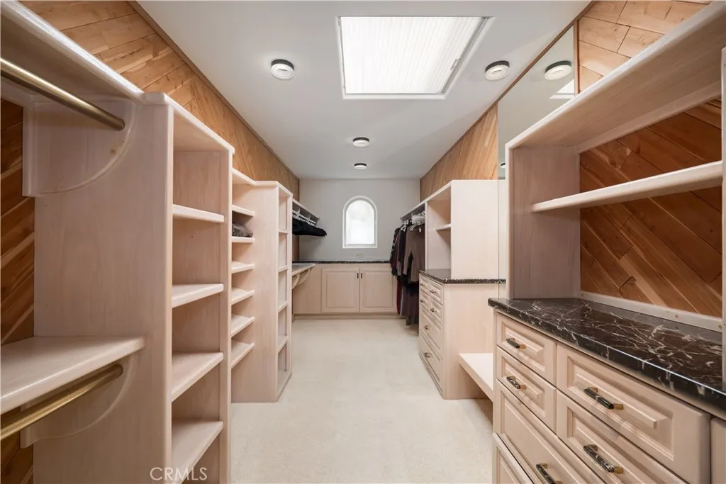 Primary walk in closet