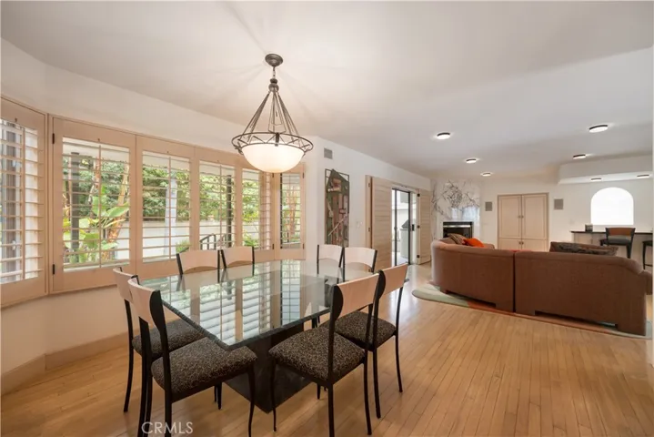 12023 Laurel Lane, Studio City, California 91604