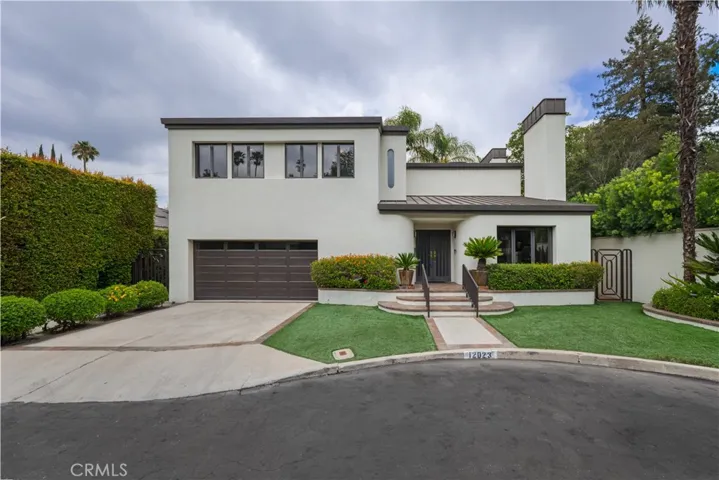 12023 Laurel Lane, Studio City, California 91604