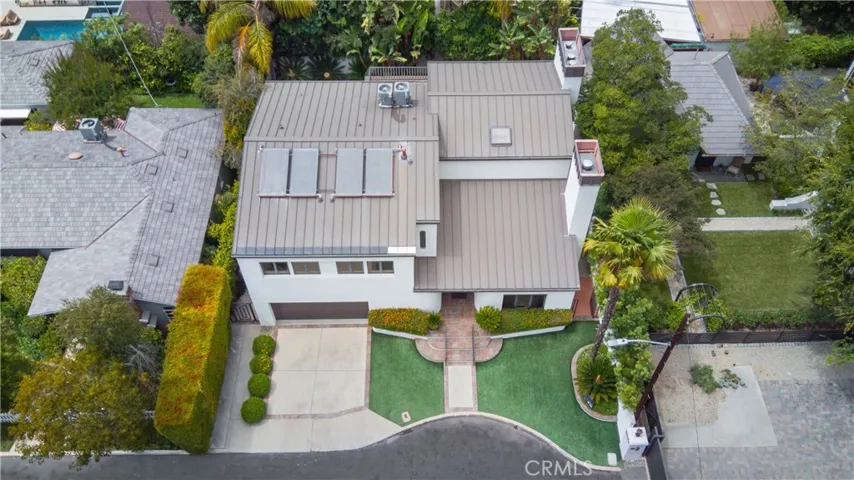 12023 Laurel Lane, Studio City, California 91604