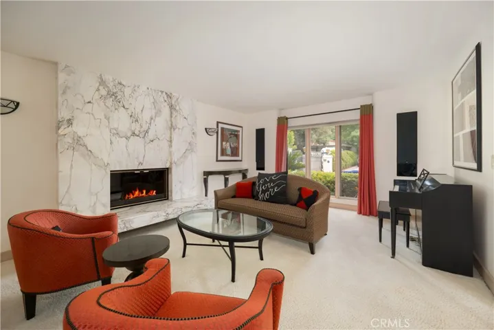 12023 Laurel Lane, Studio City, California 91604