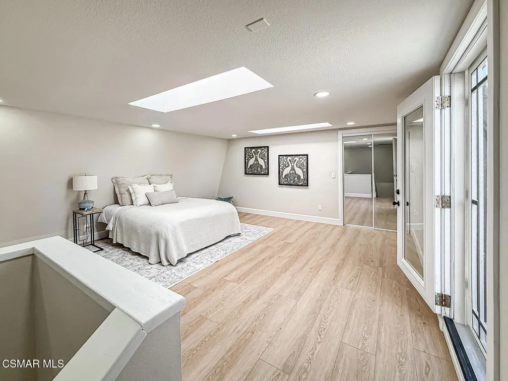 jBedroom32