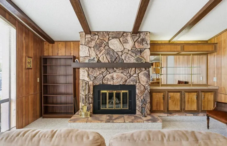 217settles-Great Room facing fireplace