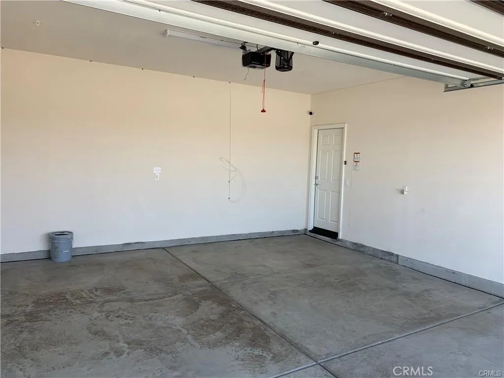 garage is a true bonus room with AC and cable