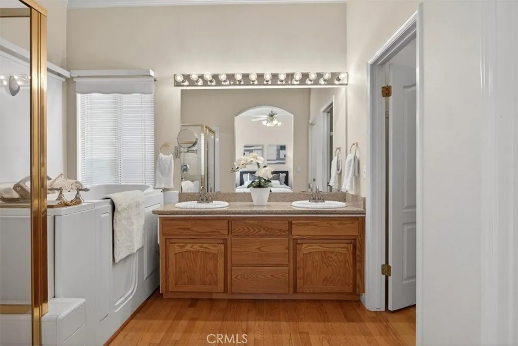 Primary bath