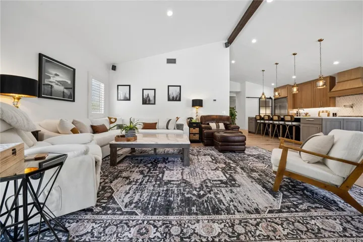 15263 Saddleback, Canyon Country, California 91387