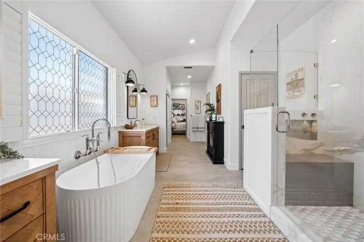 15263 Saddleback, Canyon Country, California 91387