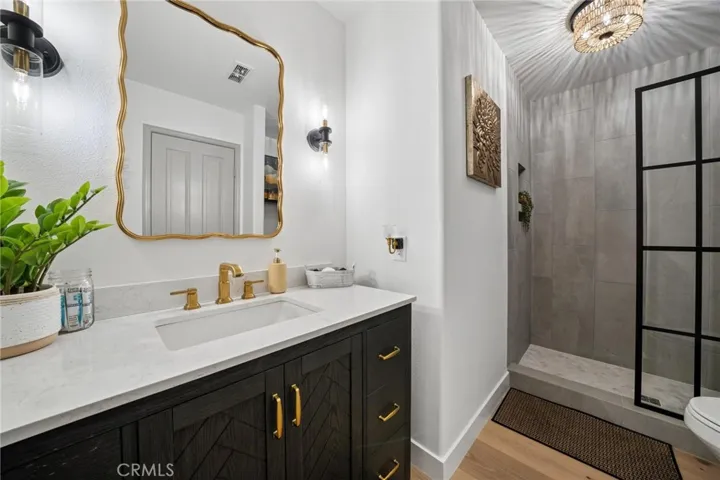 15263 Saddleback, Canyon Country, California 91387