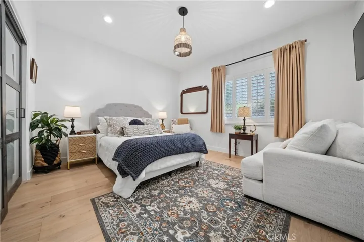 15263 Saddleback, Canyon Country, California 91387