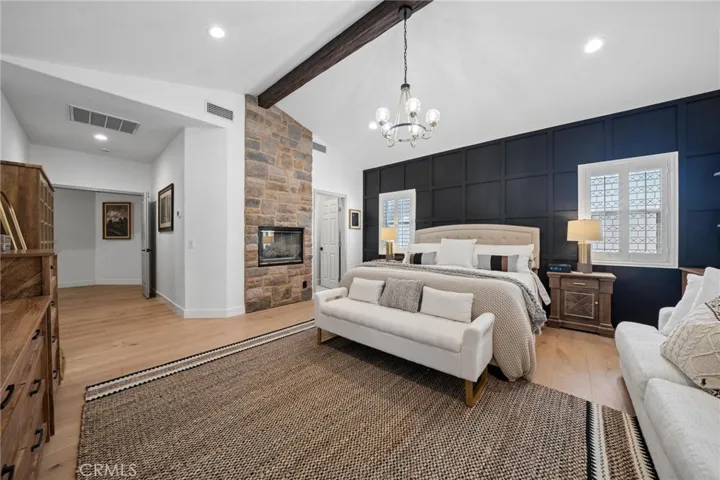 15263 Saddleback, Canyon Country, California 91387
