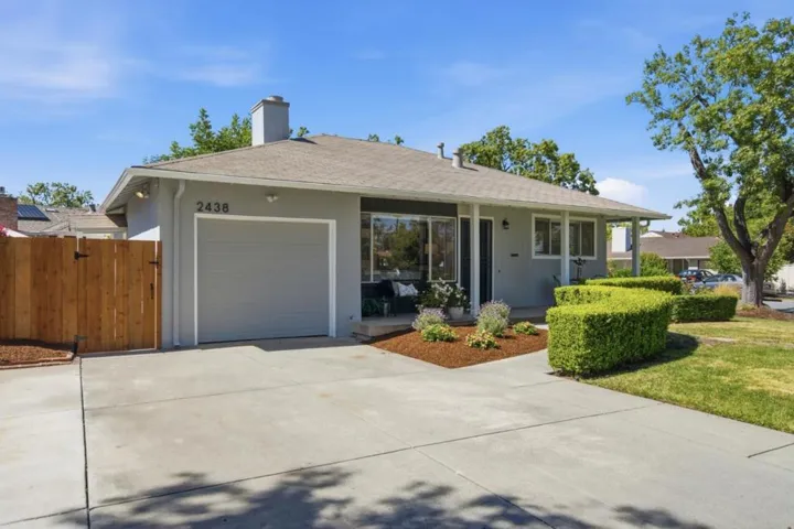 2438 Massachusetts Avenue, Redwood City, California 94061