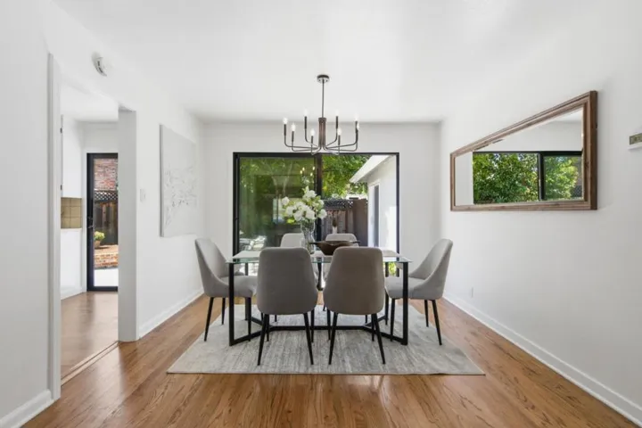 2438 Massachusetts Avenue, Redwood City, California 94061