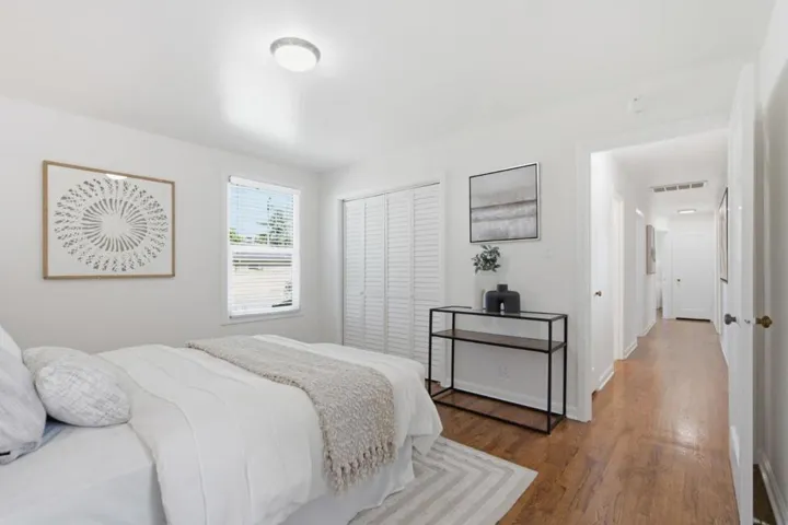 2438 Massachusetts Avenue, Redwood City, California 94061