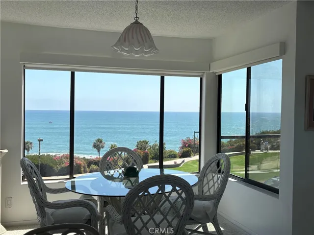 250 Avenida Lobeiro E, San Clemente, California 92672