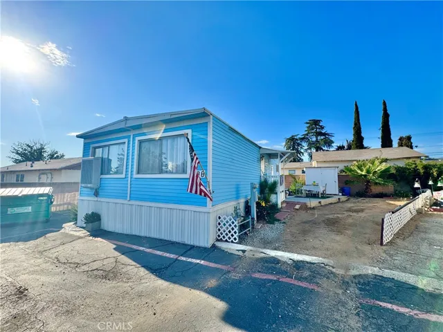 35011 Avenue E 38, Yucaipa, California 92399