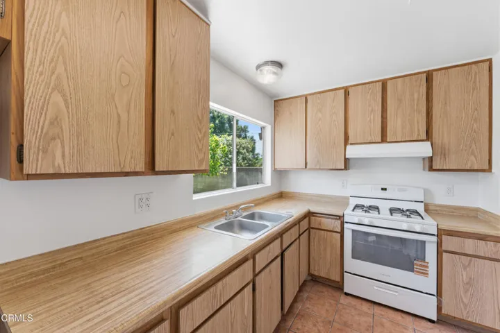 325 N 13th street MLS-11