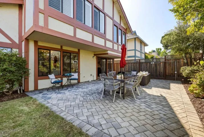623 Cornwallis Lane, Foster City, California 94404