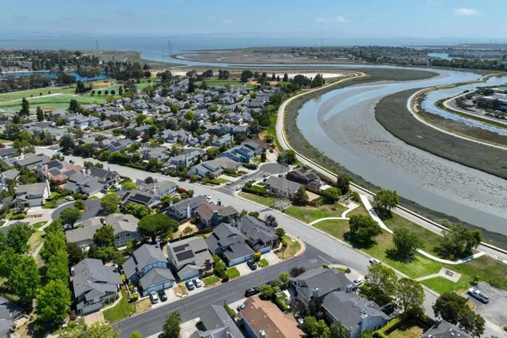 623 Cornwallis Lane, Foster City, California 94404