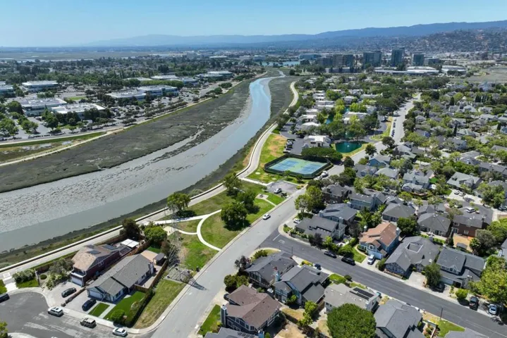 623 Cornwallis Lane, Foster City, California 94404
