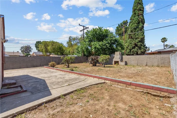 14609 S Cahita Avenue, Compton, California 90220