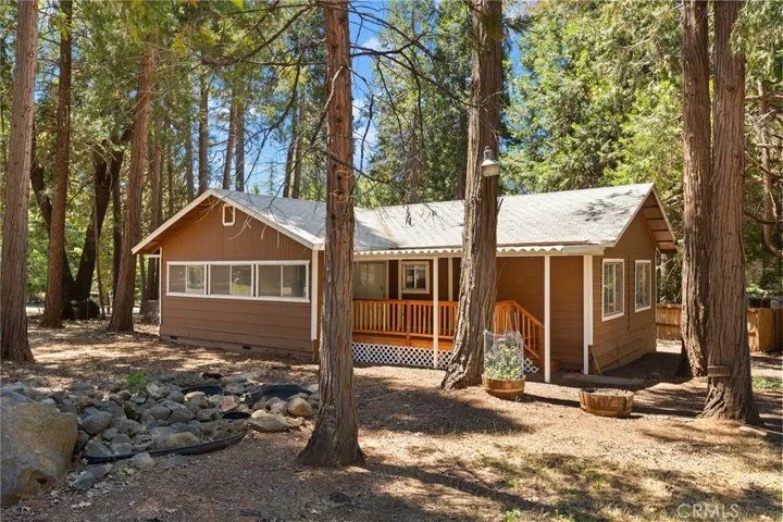 14617 Bridgeport Circle, Magalia, California 95954