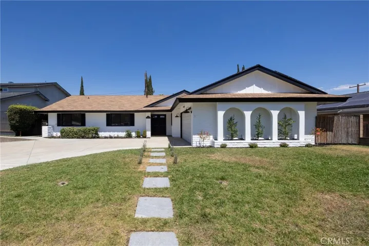 1370 Edgefield, Upland, California 91786