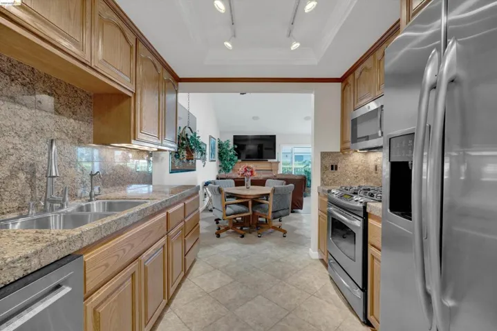 5805 Yawl St, Discovery Bay, California 94505